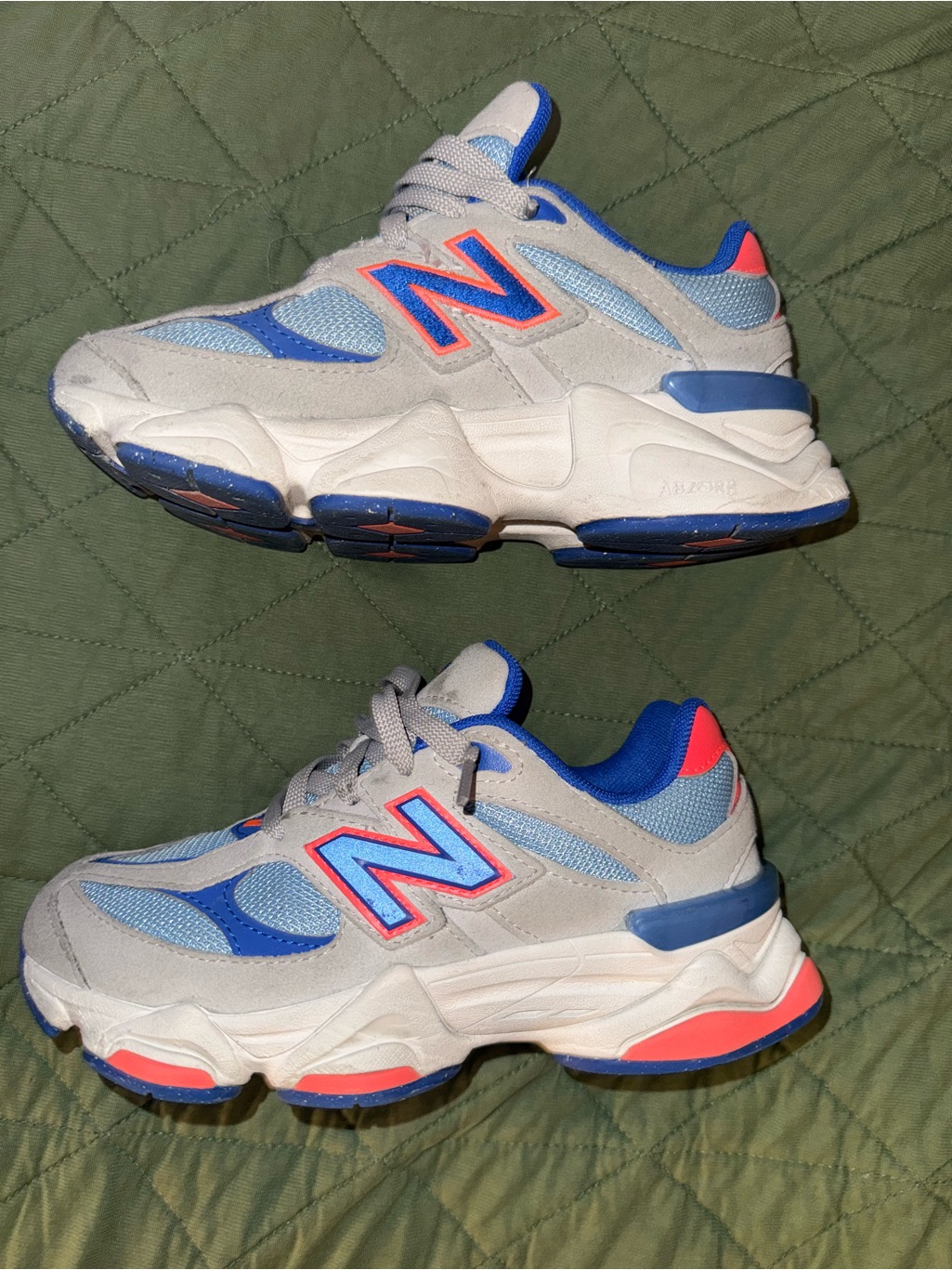 New Balance 9060